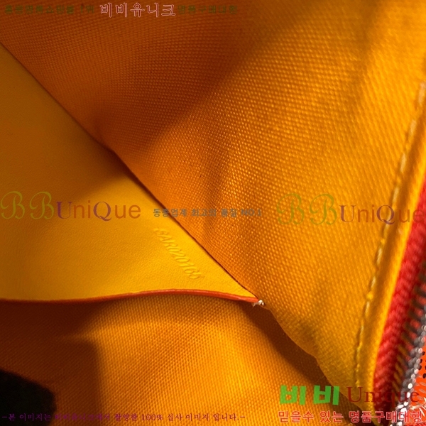 #���ߵ� ���� Ŭ��ġ �̴� GY64890-8