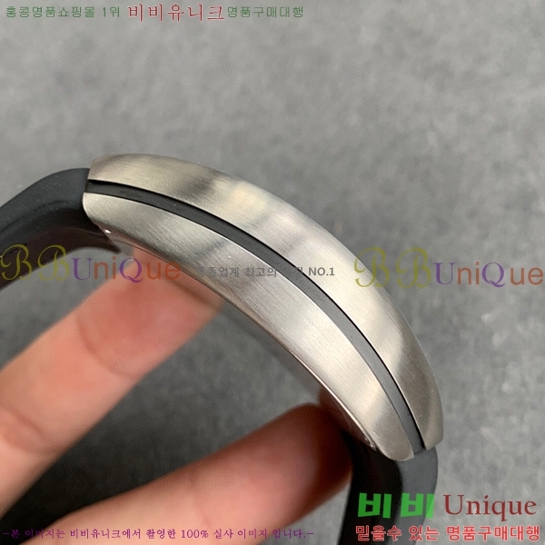 ����ũ �ķ� V45 �ð� 7051516-3