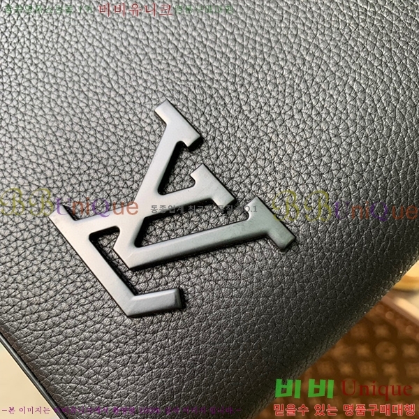 #���̺��� ����Ʈ �����е� M69837-102