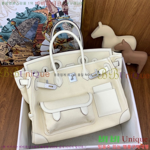 #�����޽� ĵ���� ī�� ��Ų�� 35 HE412578-2