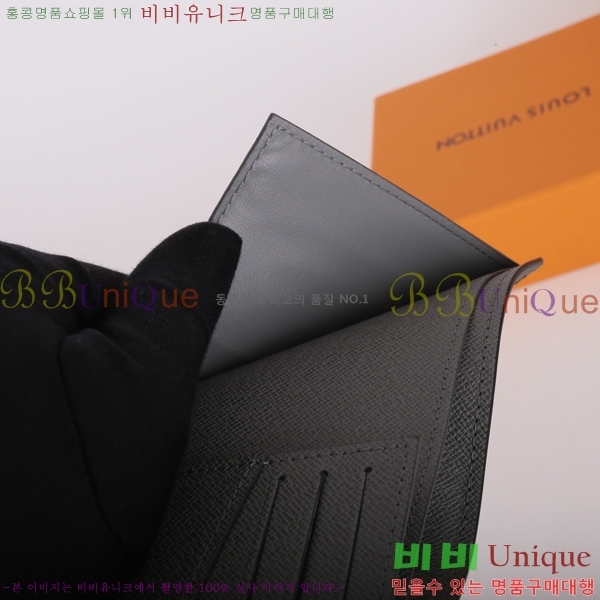 #���̺��� ������ Ÿ�̰� ������ M81555-101 īŰ