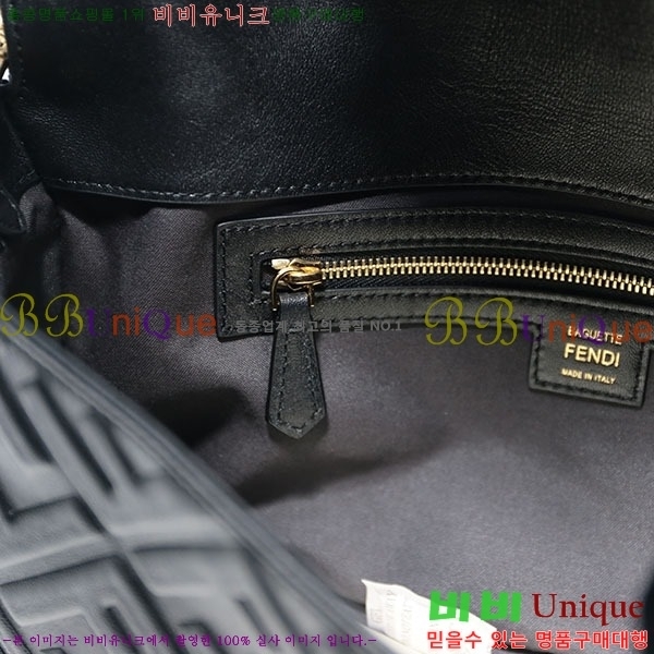 #��� FF ��Ƽ�� �簡�� �ٰ�Ʈ�� ���� 8BR771-20-1 (��ٹ� ����)