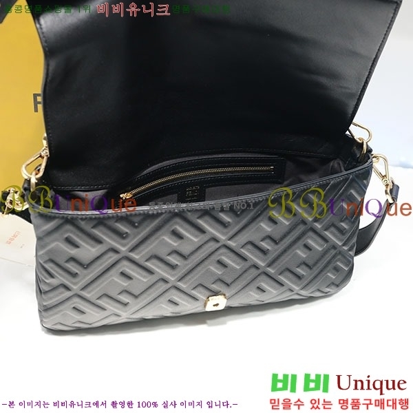 #��� FF ��Ƽ�� �簡�� �ٰ�Ʈ�� ���� 8BR771-20-1 (��ٹ� ����)