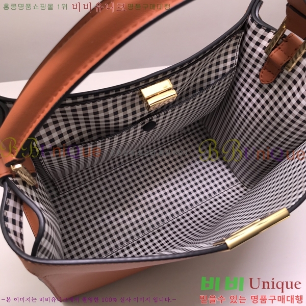 #��� ��ī�� X ����Ʈ �̵� F01130D6100-1