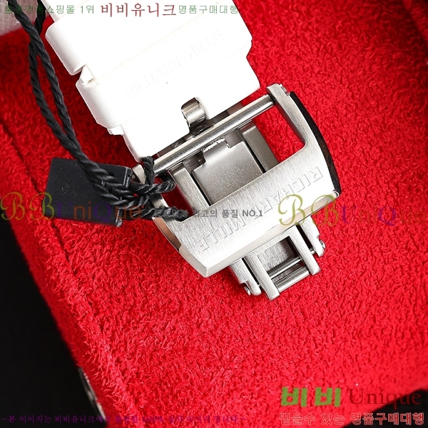 ������ �� RM67-01 �ð� EYT28123-1
