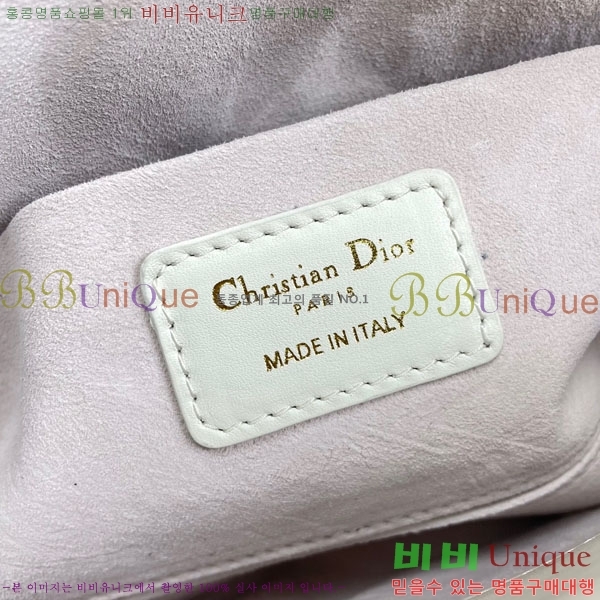 #��� ���̵� �� ���̹� M0540-201