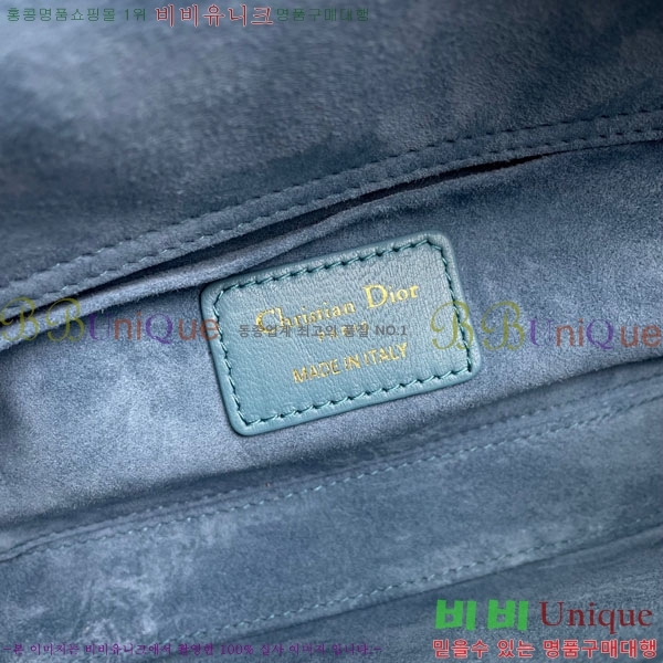 #��� ���̵� �� ���̹� M0540-207