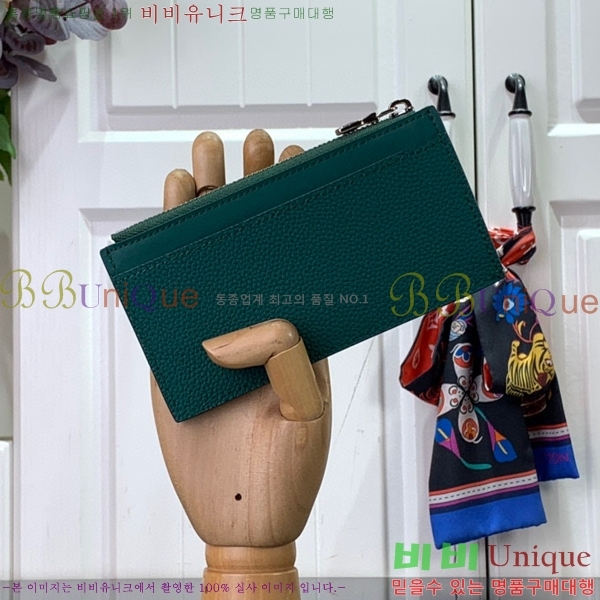 #���̺��� ���� ī�� Ȧ�� M82282-102