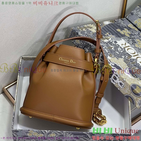 #��� CEST ������Ʈ ��ù� M2272-100