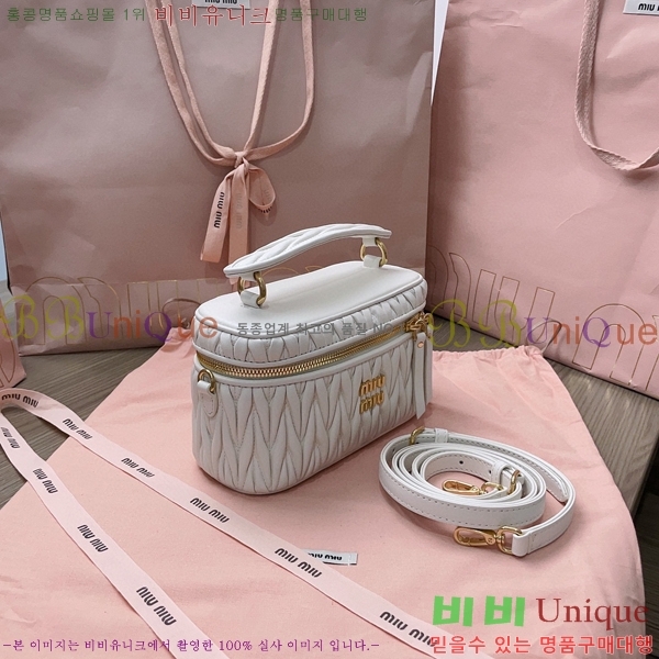 #�̿�̿� ���׶�� ���� ���� ����� 5BH226-105