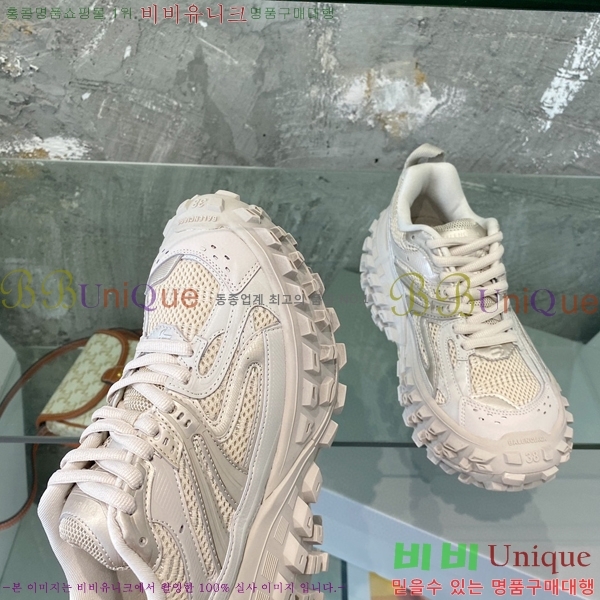 �߷��þư� �ٿ ûŰ �� ����Ŀ�� B588411-2