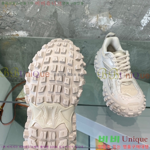 �߷��þư� �ٿ ûŰ �� ����Ŀ�� B588411-2