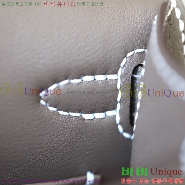 #�����޽� �̸��� 19������ HE58411251-9(���긣����)