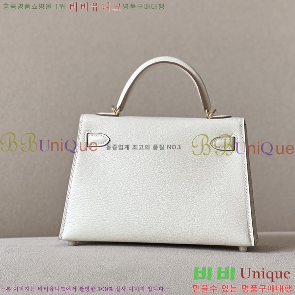 #�����޽� �̸��� 19������ HE58411251-22(���긣����)