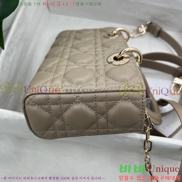 #��� ���̵� �� ���̹� ���� M0613-208