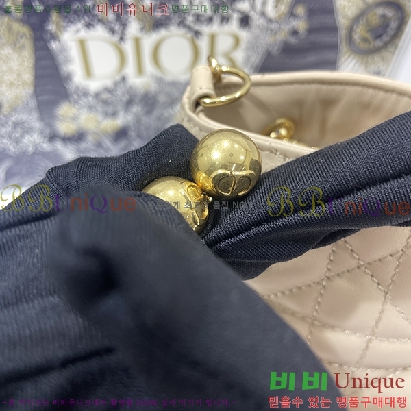 #��� ���� �ƹ̹� M22576-1003