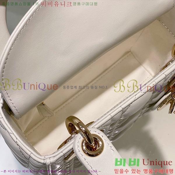 #��� ���̵�� �̴� M0505-833