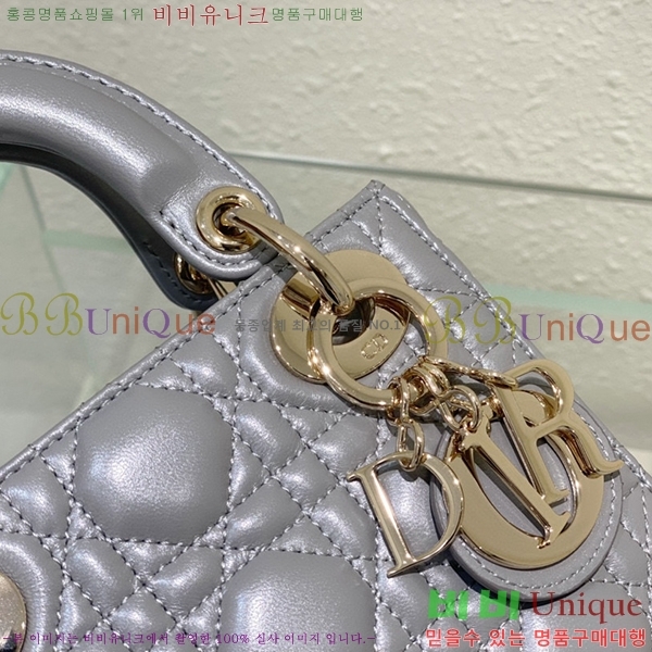#��� ���̵�� �̴� M0505-834