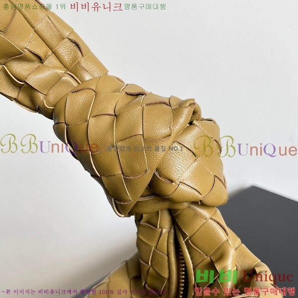 #���װ� ����Ÿ ��Ʋ ���� 600261-102