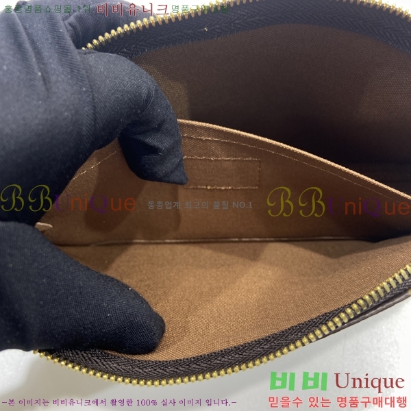 ���̺��� ����Ʈ �Ǽ����� ũ�ν��� 3����Ʈ M44813-123
