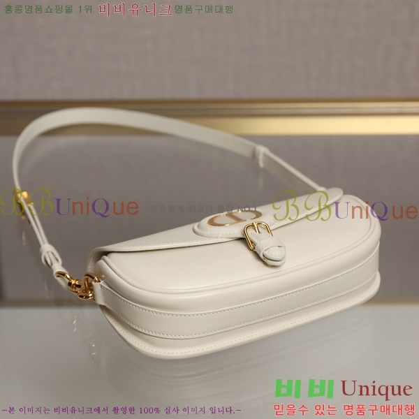#��� �ٺ� �̽�Ʈ-����Ʈ�� M57700-1