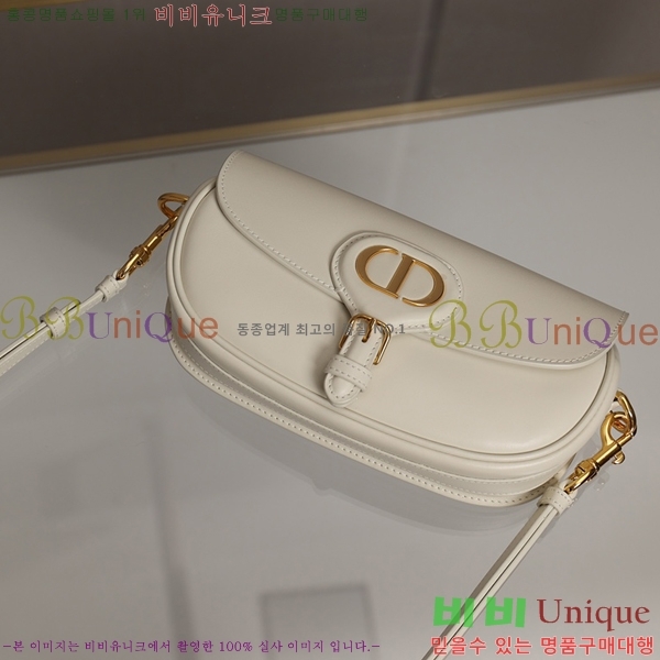 #��� �ٺ� �̽�Ʈ-����Ʈ�� M57700-1
