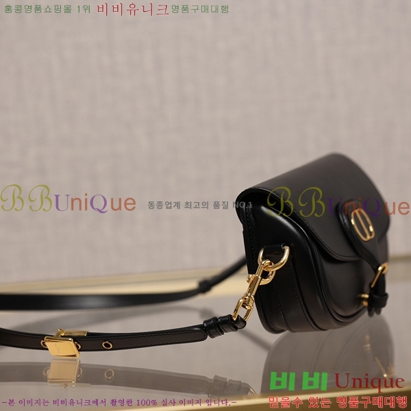 #��� �ٺ� �̽�Ʈ-����Ʈ�� M57700-2