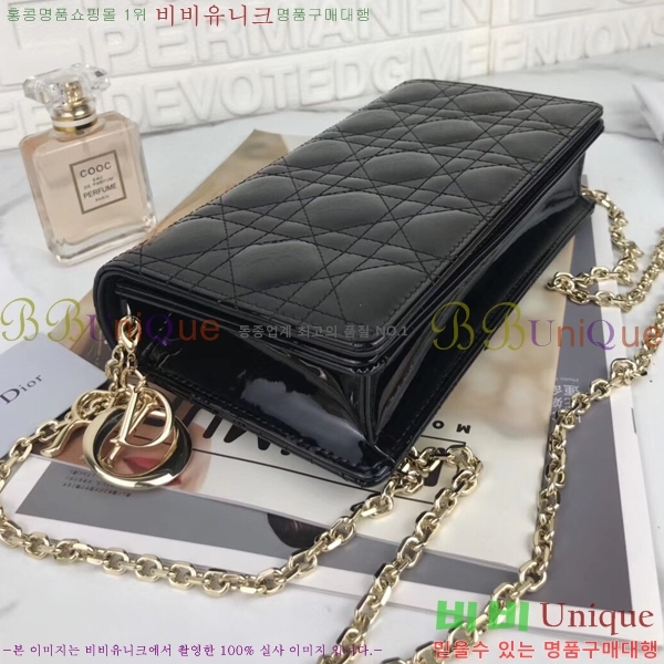 #��� ���̴�Ʈ �̴� ü�� Ŭ��ġ�� D6702-1