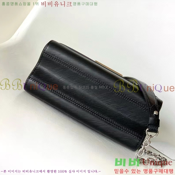 #���̺��� Ʈ����Ʈ MM M21110-100