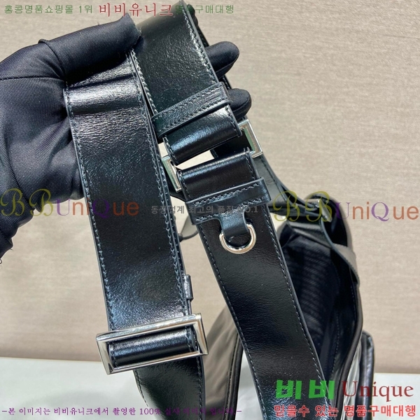 #����� �ﰢ�ΰ� ���� ��Ʈ�� 2VG120-101