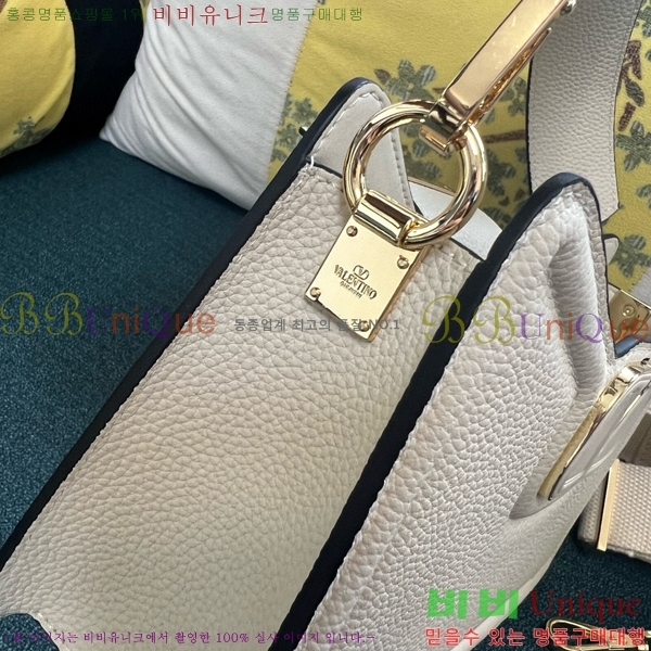 #�߷�Ƽ�� ����ٴ� V�ΰ� �ñ״�ó ����� 2090-101