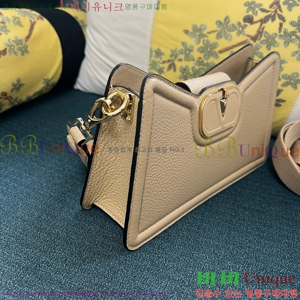 #�߷�Ƽ�� ����ٴ� V�ΰ� �ñ״�ó ����� 2090-104