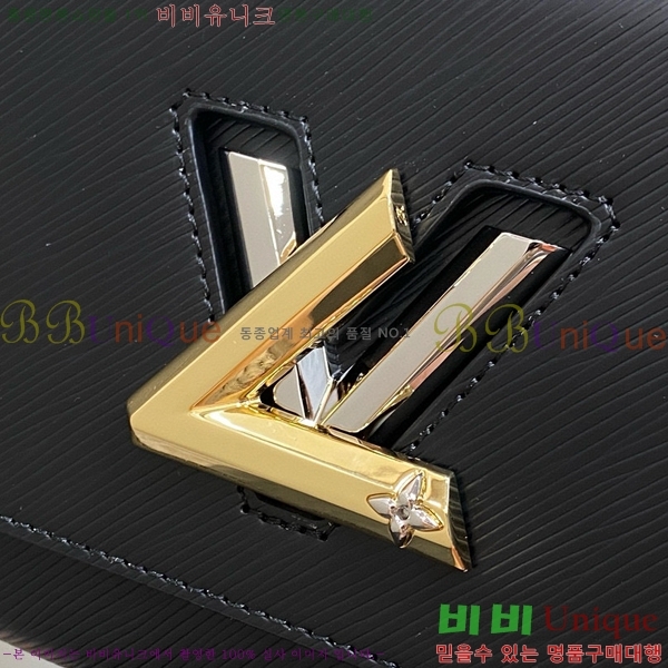 #���̺��� Ʈ����Ʈ MM M24043-102