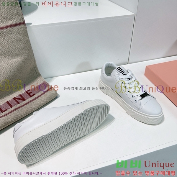 ���� �̿�̿� ����Ŀ�� 32MU24716-2