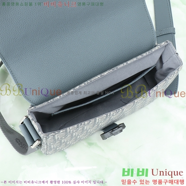 #��� ���� �÷� ��Ʈ���� 1ADPO049-101
