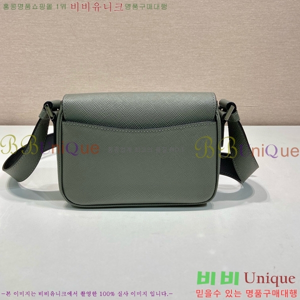 #����� ���ǾƳ� ũ�ν��� 2VD065-102