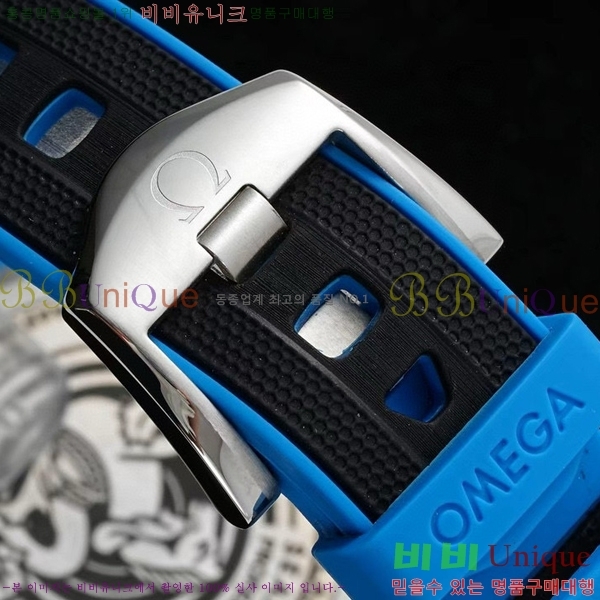 ���ް� �������� �÷��ֿ��� ��Ʈ�� �� OM5361214-5