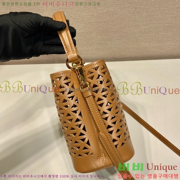 #����� �ƾƿ� ��Ƽ�� �̴� ũ�ν��� 1BA217-201