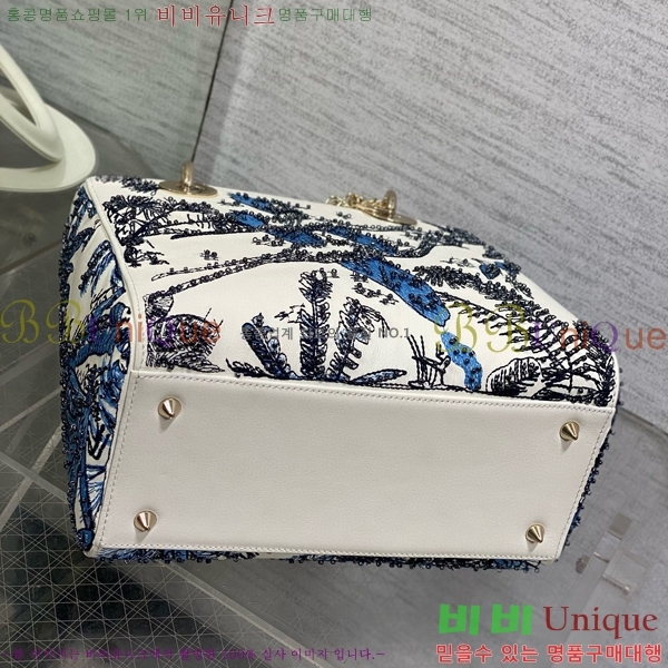 #��� ���̵�� ���� M8002-1008