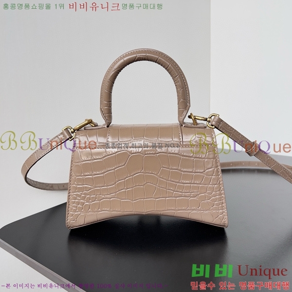 #�߷��þư� �ƿ��۷��� XS ž �ڵ� �� 5928331-111