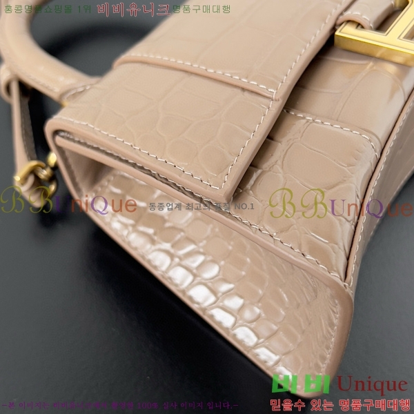 #�߷��þư� �ƿ��۷��� XS ž �ڵ� �� 5928331-111