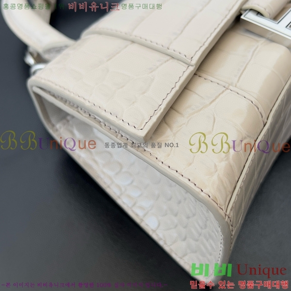 #�߷��þư� �ƿ��۷��� XS ž �ڵ� �� 5928331-112