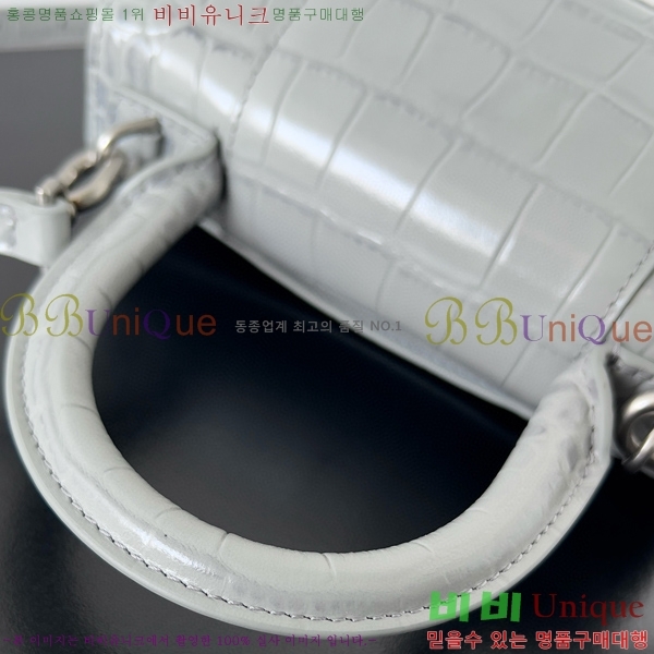 #�߷��þư� �ƿ��۷��� XS ž �ڵ� �� 5928331-113