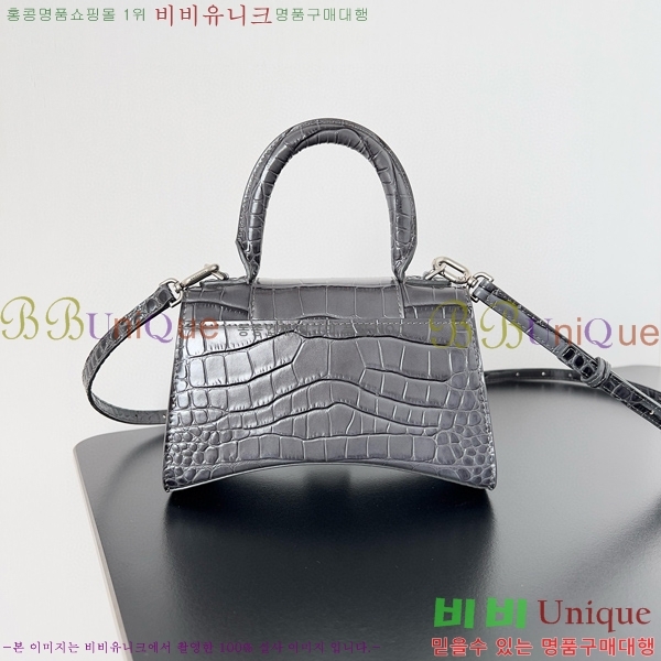 #�߷��þư� �ƿ��۷��� XS ž �ڵ� �� 5928331-114