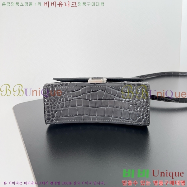 #�߷��þư� �ƿ��۷��� XS ž �ڵ� �� 5928331-114