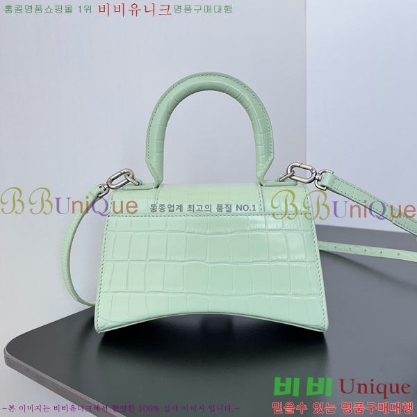 #�߷��þư� �ƿ��۷��� XS ž �ڵ� �� 5928331-115