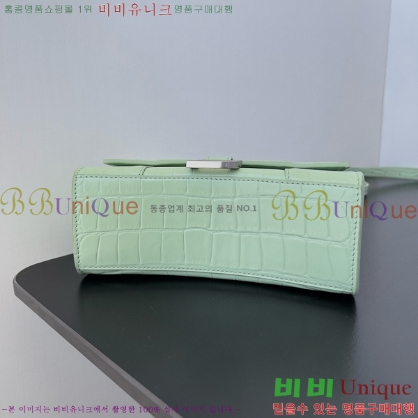 #�߷��þư� �ƿ��۷��� XS ž �ڵ� �� 5928331-115