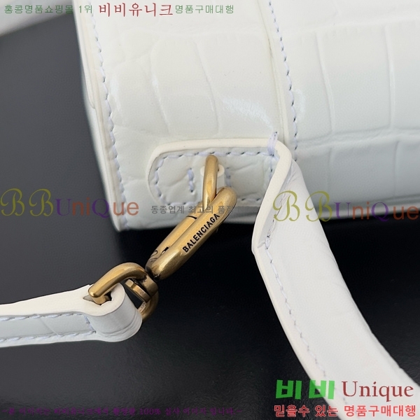 #�߷��þư� �ƿ��۷��� XS ž �ڵ� �� 5928331-104
