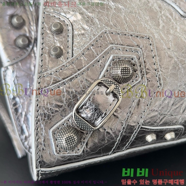 #�߷��þư� �׿� ī�� ����� XS �� 700940-204