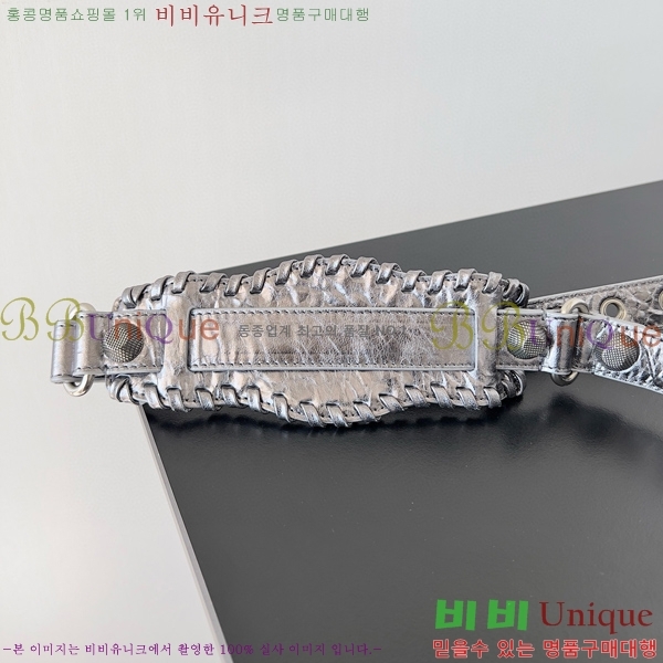 #�߷��þư� �׿� ī�� ����� XS �� 700940-204